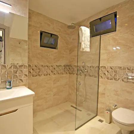 Villa With A Private Heated Pool, Jacuzzi, Overlooking Spectacular Views Of The Sea